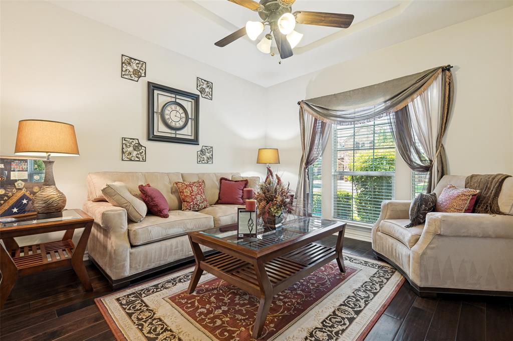 11516 Compton Trail Property Photo 5