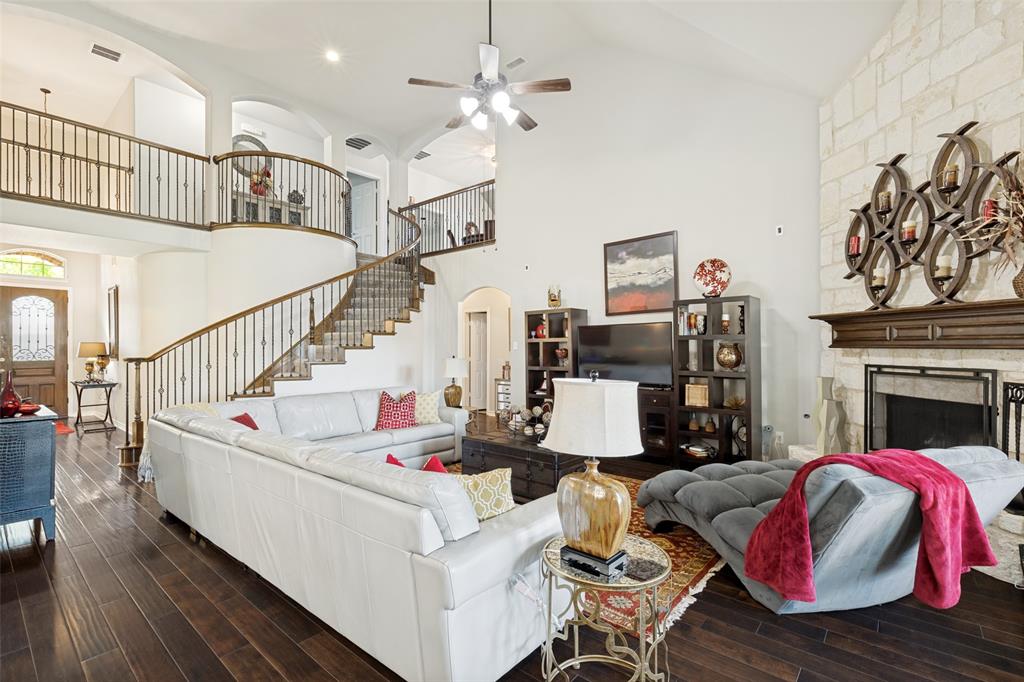 11516 Compton Trail Property Photo 7