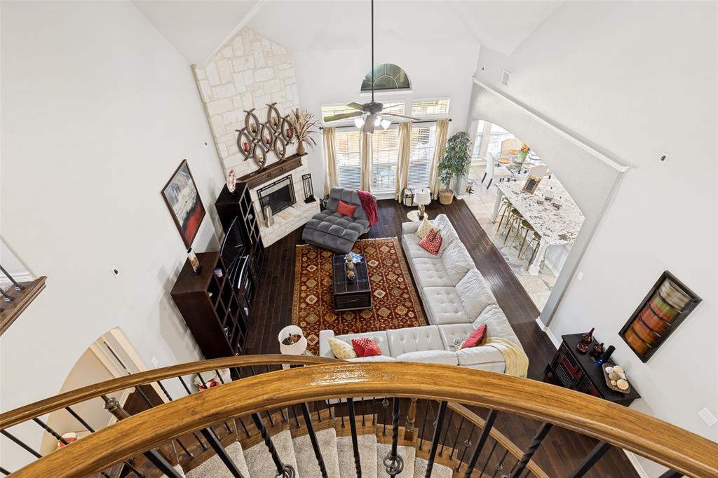 11516 Compton Trail Property Photo 10