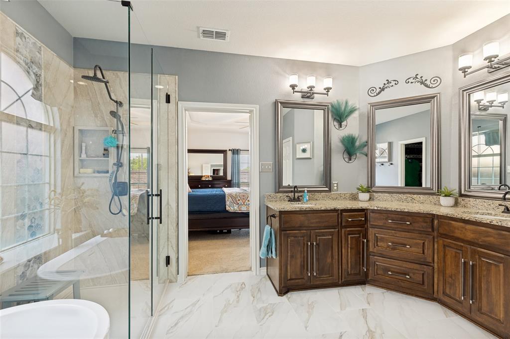 11516 Compton Trail Property Photo 16