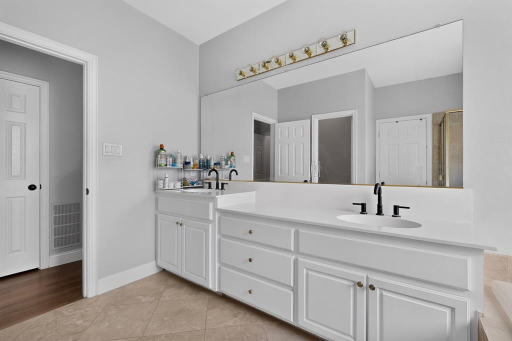 7918 Ruskin Circle Property Photo 17