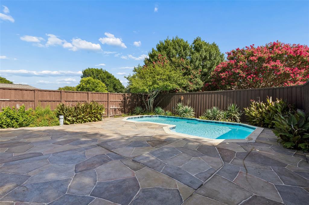 2312 La Vida Place Property Photo 1
