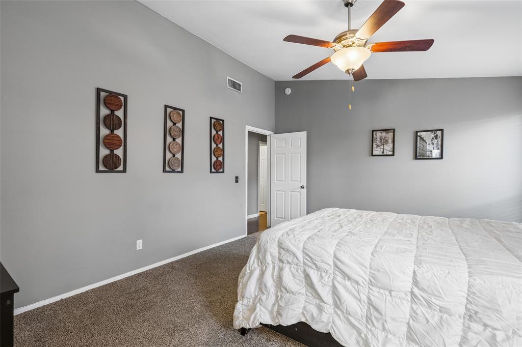 2312 La Vida Place Property Photo 17