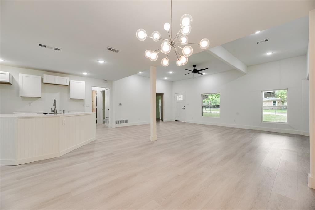 302 Newsom Road Property Photo 14