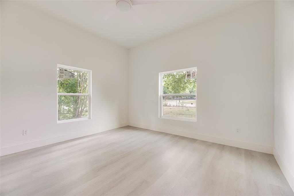 302 Newsom Road Property Photo 17