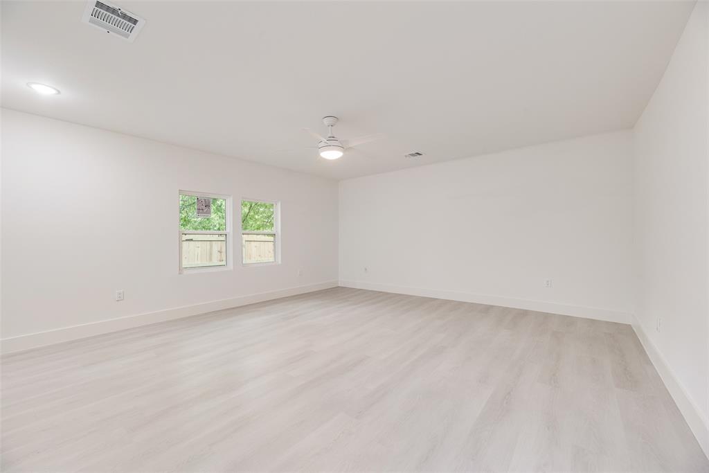 302 Newsom Road Property Photo 25