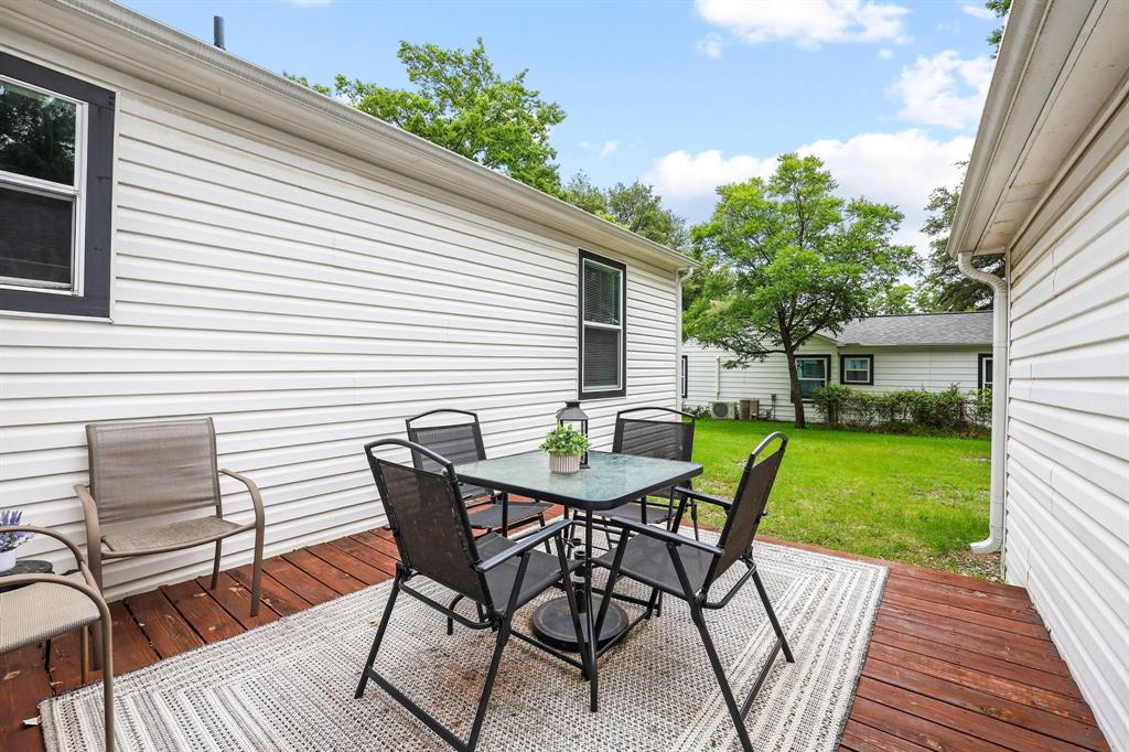 1718 N Shannon Street Property Photo 4