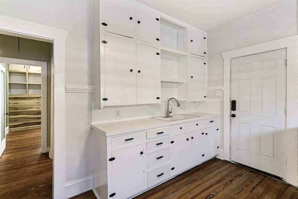 2004 Fairmount Avenue Property Photo 21