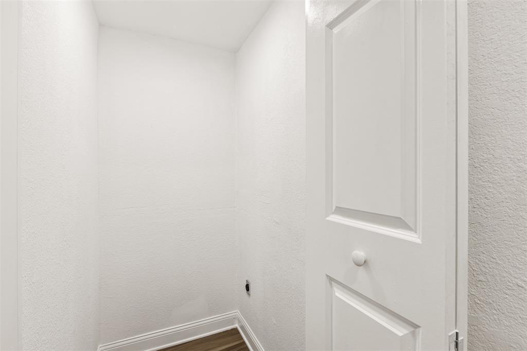 2111 El Capitan Drive Property Photo 13