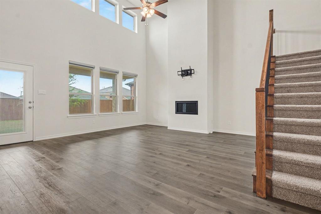 2209 Sue Ellen Street Property Photo 7