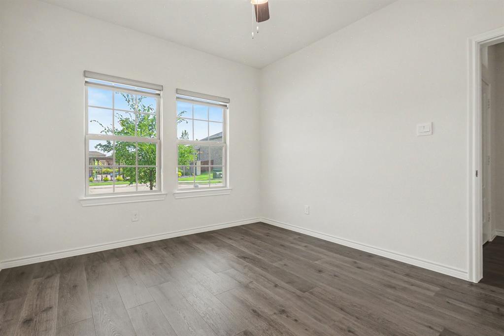 2209 Sue Ellen Street Property Photo 12