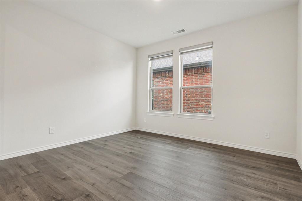 2209 Sue Ellen Street Property Photo 14