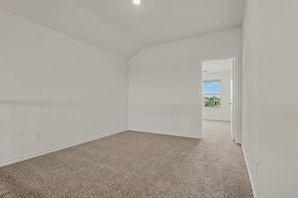 2209 Sue Ellen Street Property Photo 20