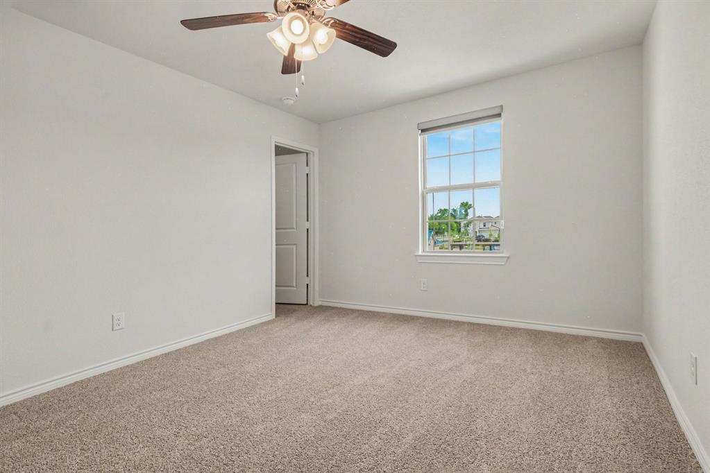 2209 Sue Ellen Street Property Photo 24