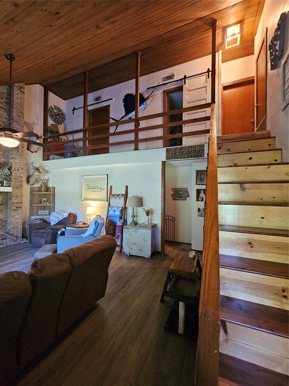 411 Green Meadow Trail Property Photo 5
