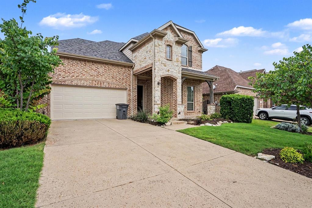 1729 Morning Mist Way Property Photo 3