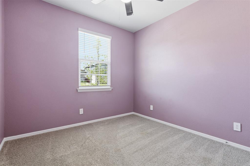 6736 Windfall Drive Property Photo 10