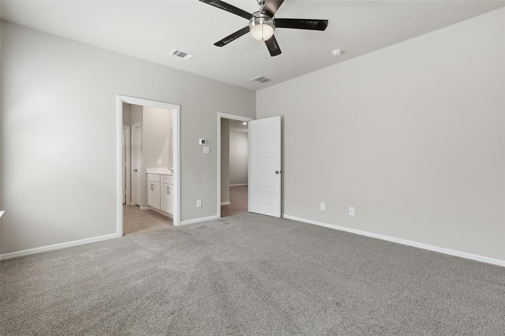6736 Windfall Drive Property Photo 25