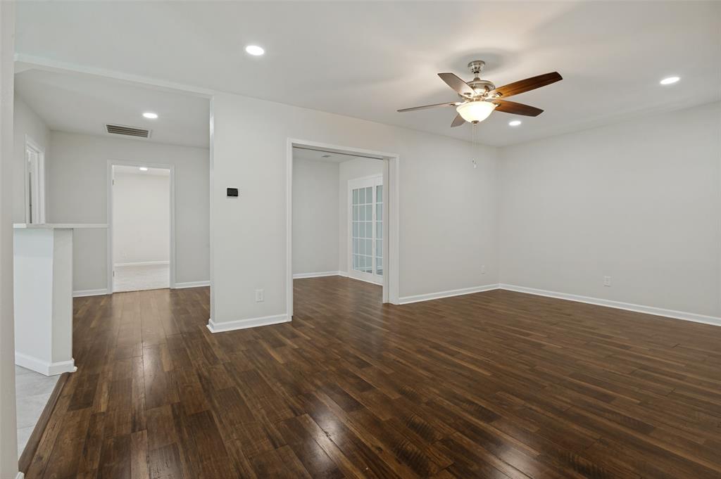 3811 Rolinda Drive Property Photo 6
