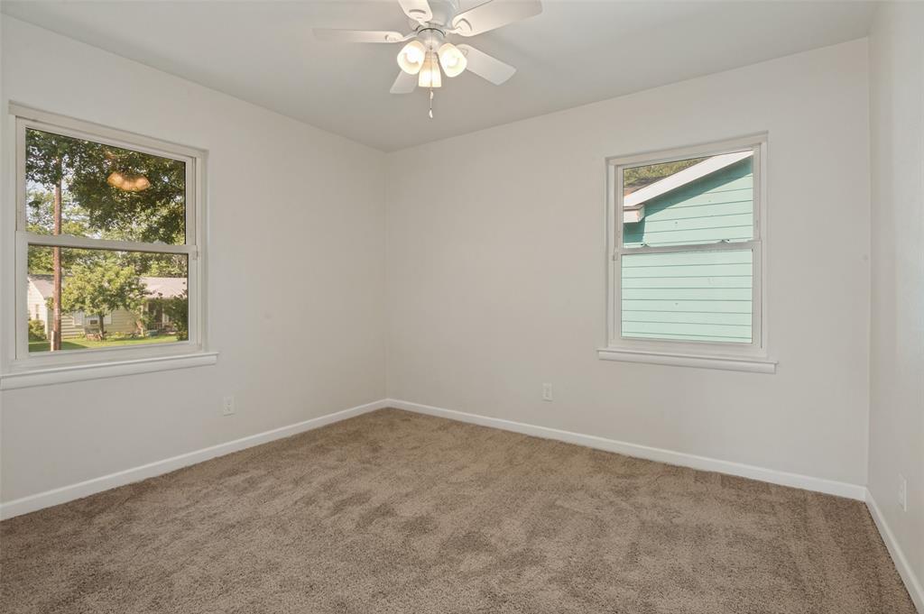3811 Rolinda Drive Property Photo 15