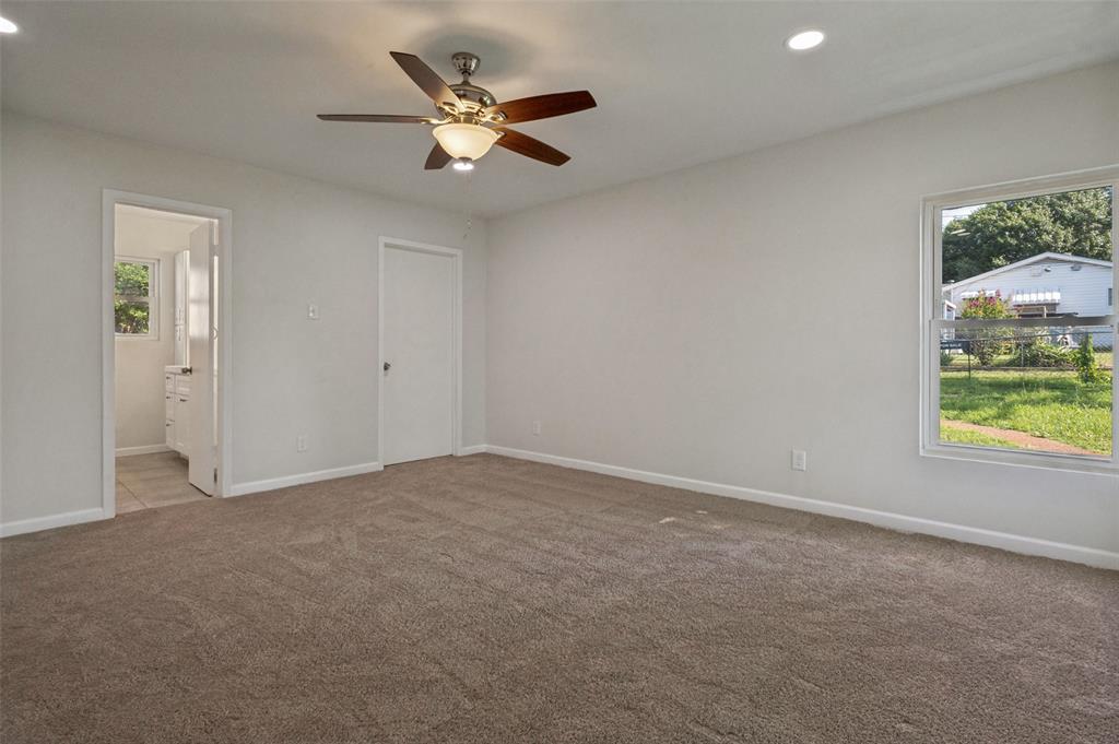 3811 Rolinda Drive Property Photo 17