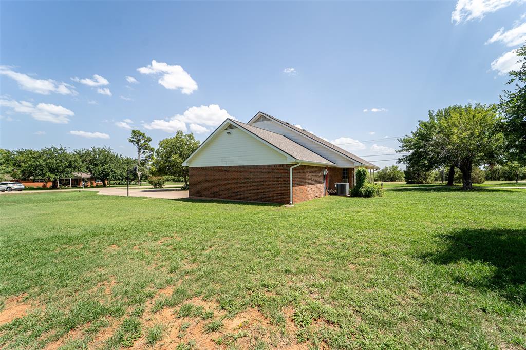 102 Five Oaks Road Property Photo 5