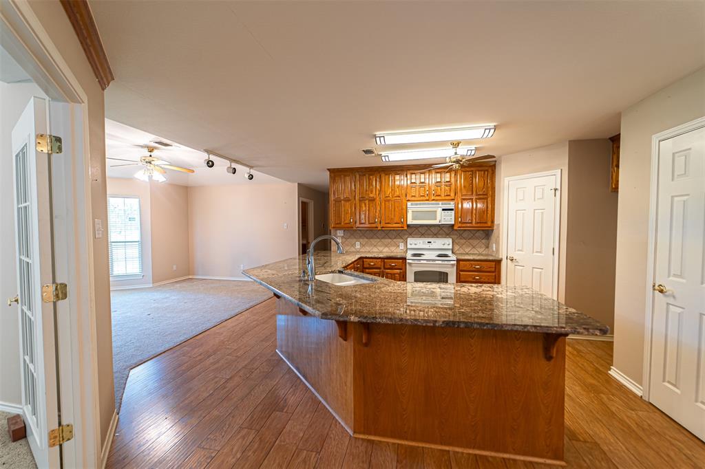 102 Five Oaks Road Property Photo 17