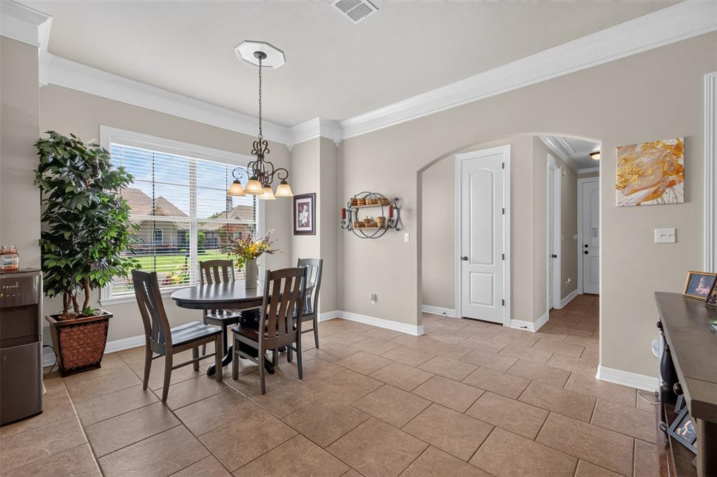 750 Hackberry Drive Property Photo 4
