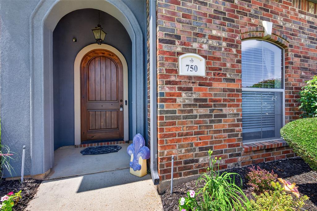 750 Hackberry Drive Property Photo 8