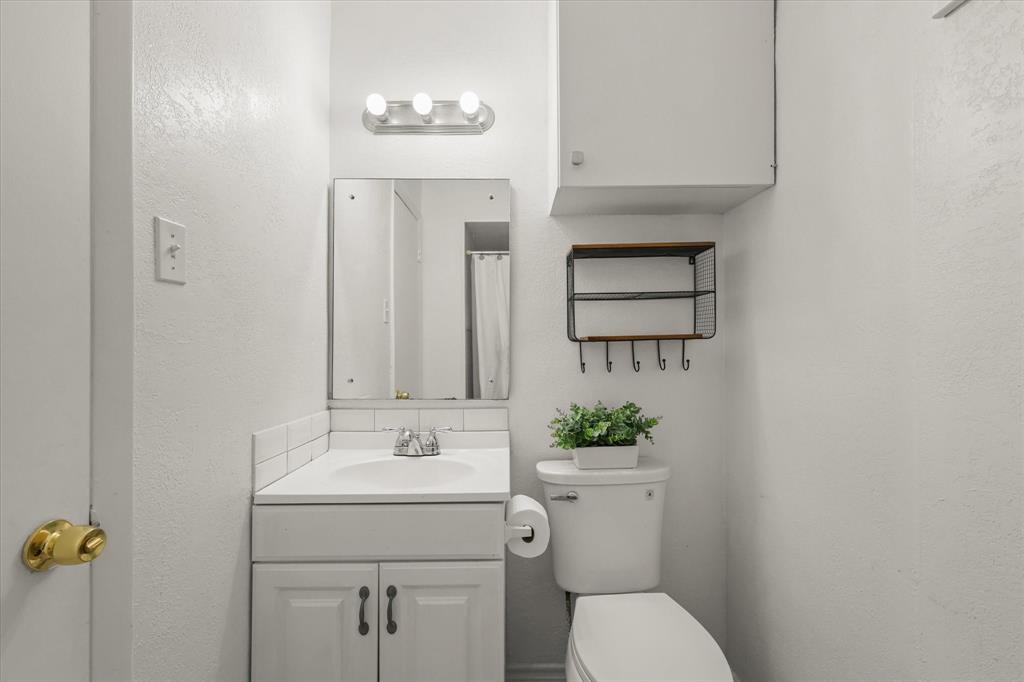 2819 Cary Drive Property Photo 13