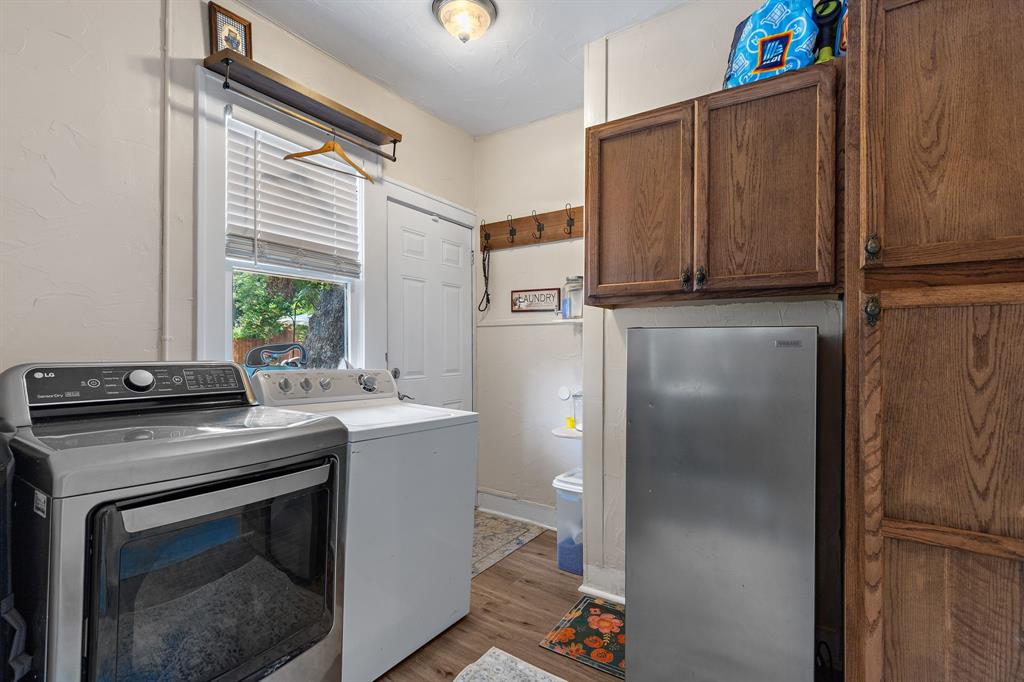 1712 Speedway Avenue Property Photo 15