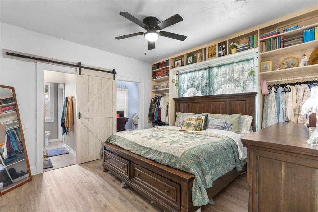 1712 Speedway Avenue Property Photo 17