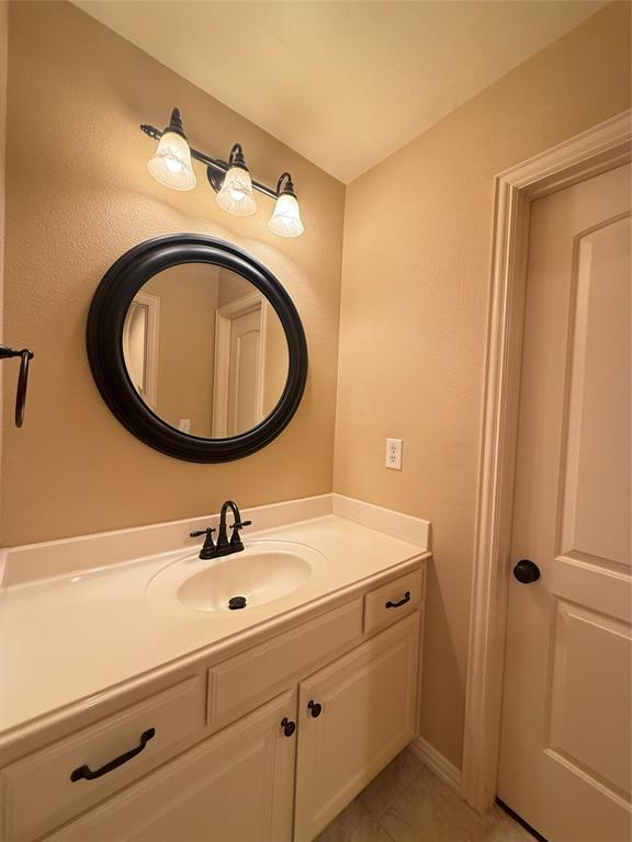 2316 Windy Ridge Court Property Photo 30