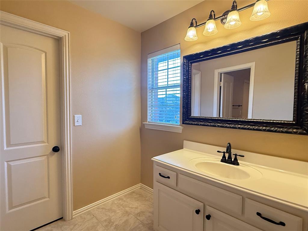 2316 Windy Ridge Court Property Photo 31