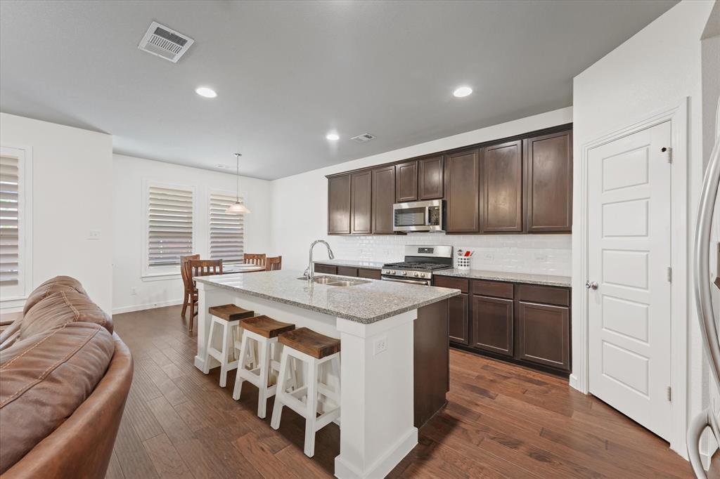 1836 Virtue Port Lane Property Photo 7