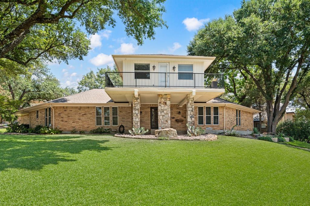 1501 S Lakeshore Drive Property Photo 1
