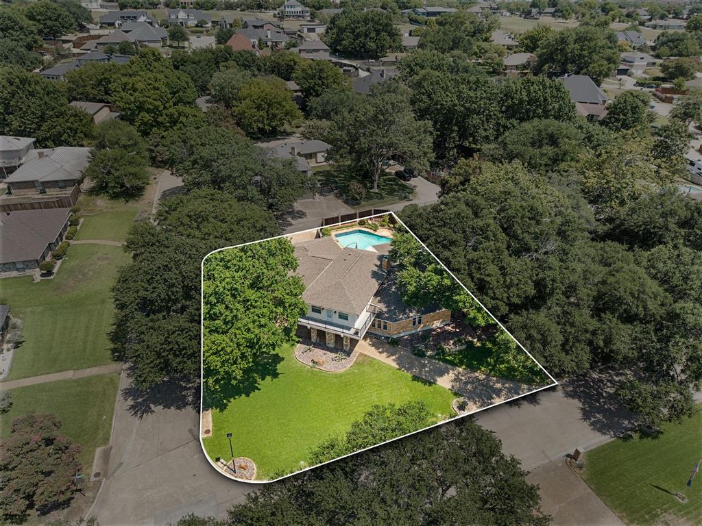 1501 S Lakeshore Drive Property Photo 5