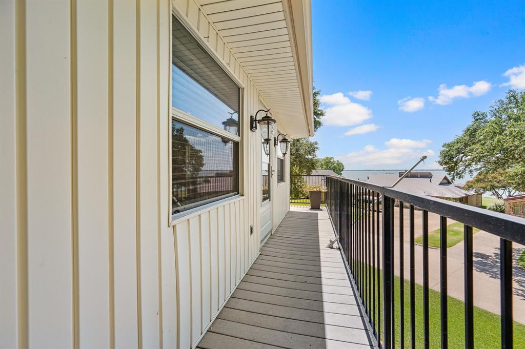 1501 S Lakeshore Drive Property Photo 33