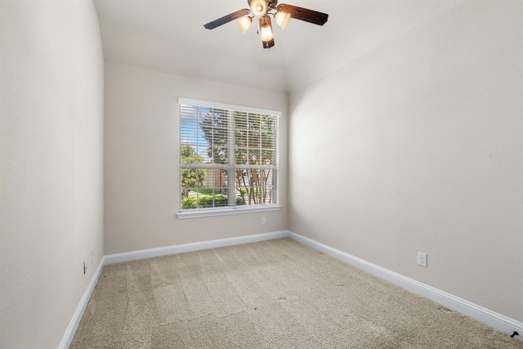 8641 Gracewood Drive Property Photo 21