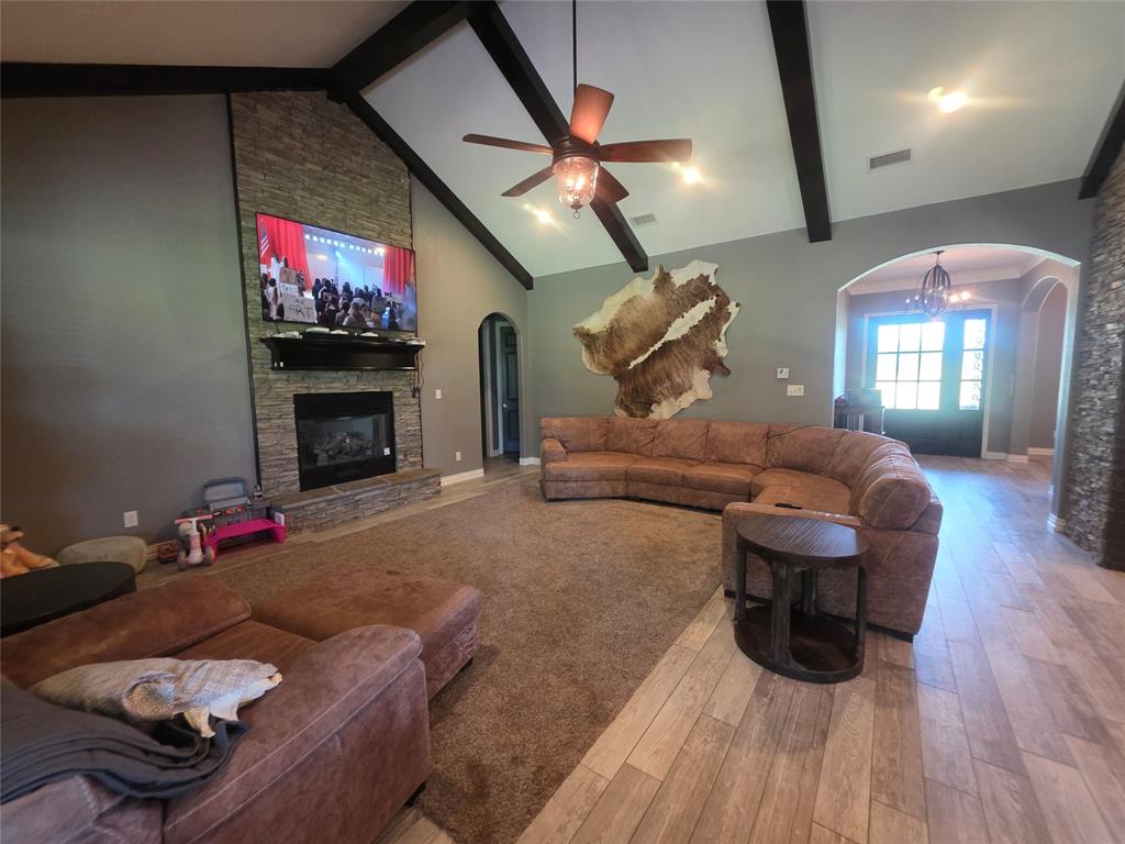 204 Jermyn Road Property Photo 19