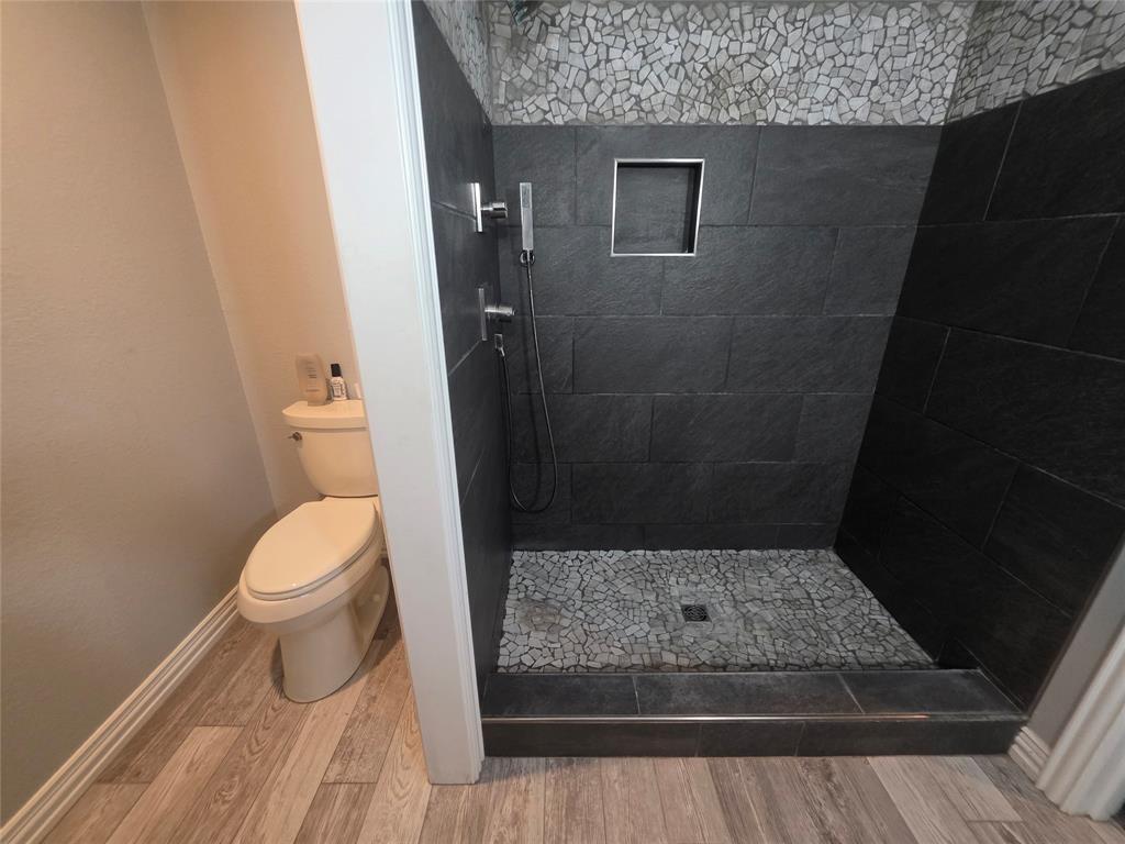 204 Jermyn Road Property Photo 32