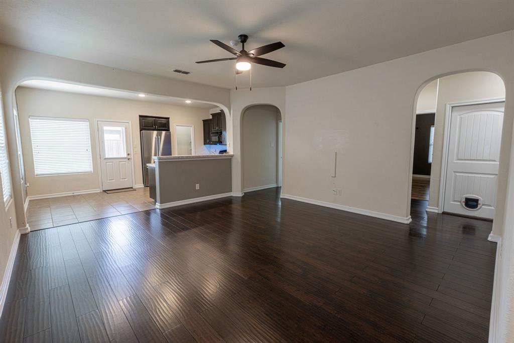 4833 Elkhart Drive Property Photo 4