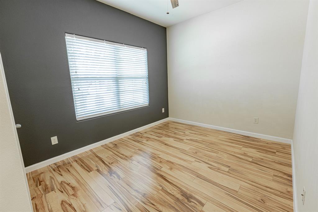 4833 Elkhart Drive Property Photo 15