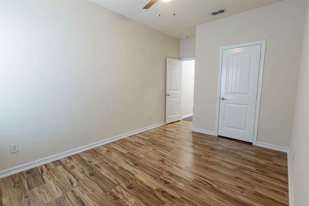 4833 Elkhart Drive Property Photo 16