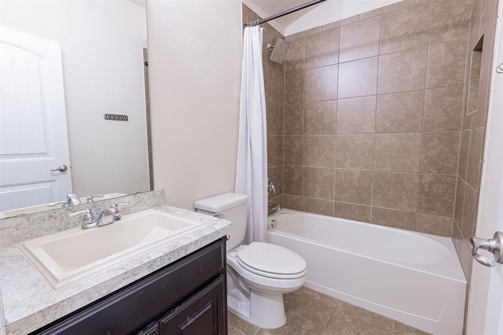 4833 Elkhart Drive Property Photo 17