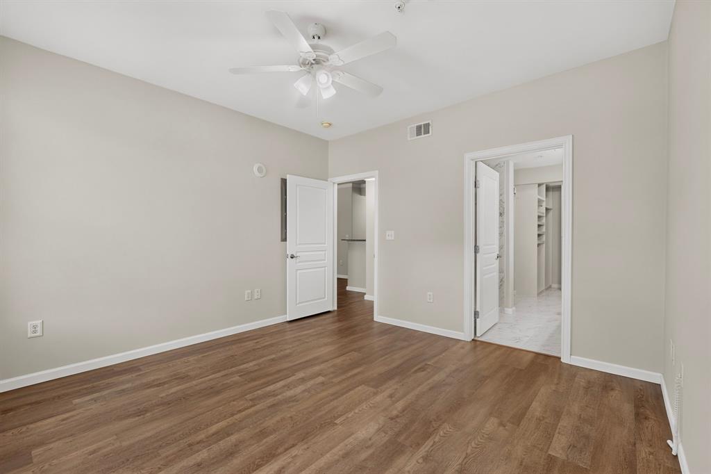330 Las Colinas Boulevard 170 Property Photo 12