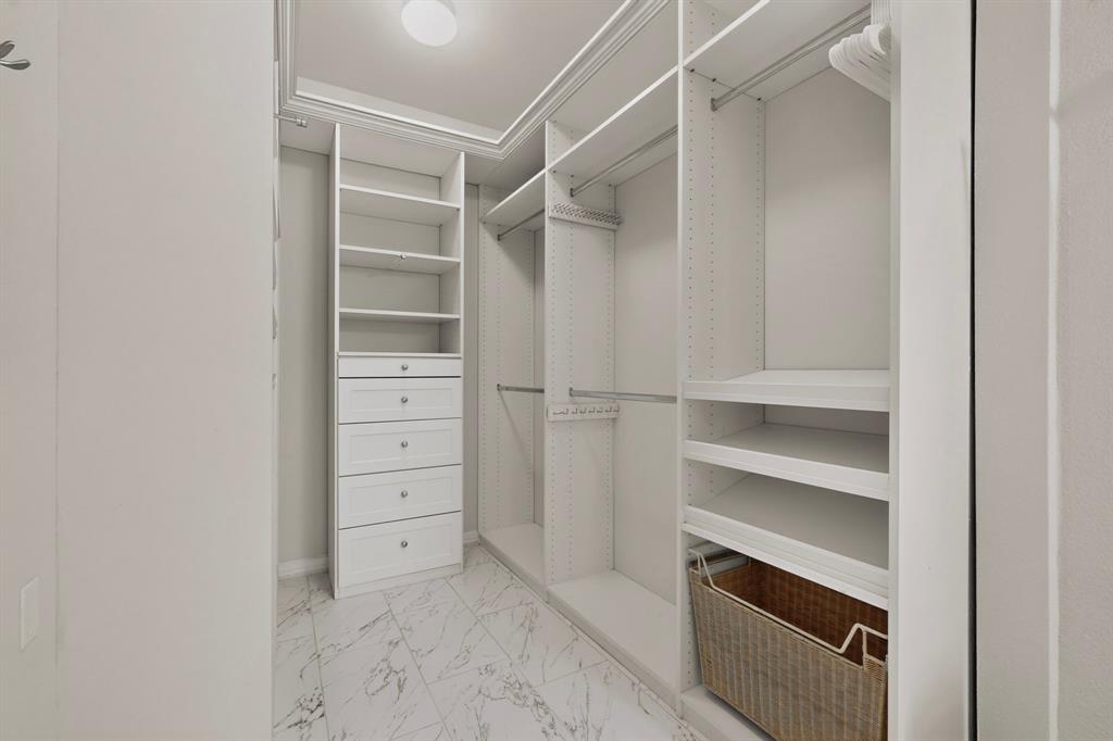330 Las Colinas Boulevard 170 Property Photo 16