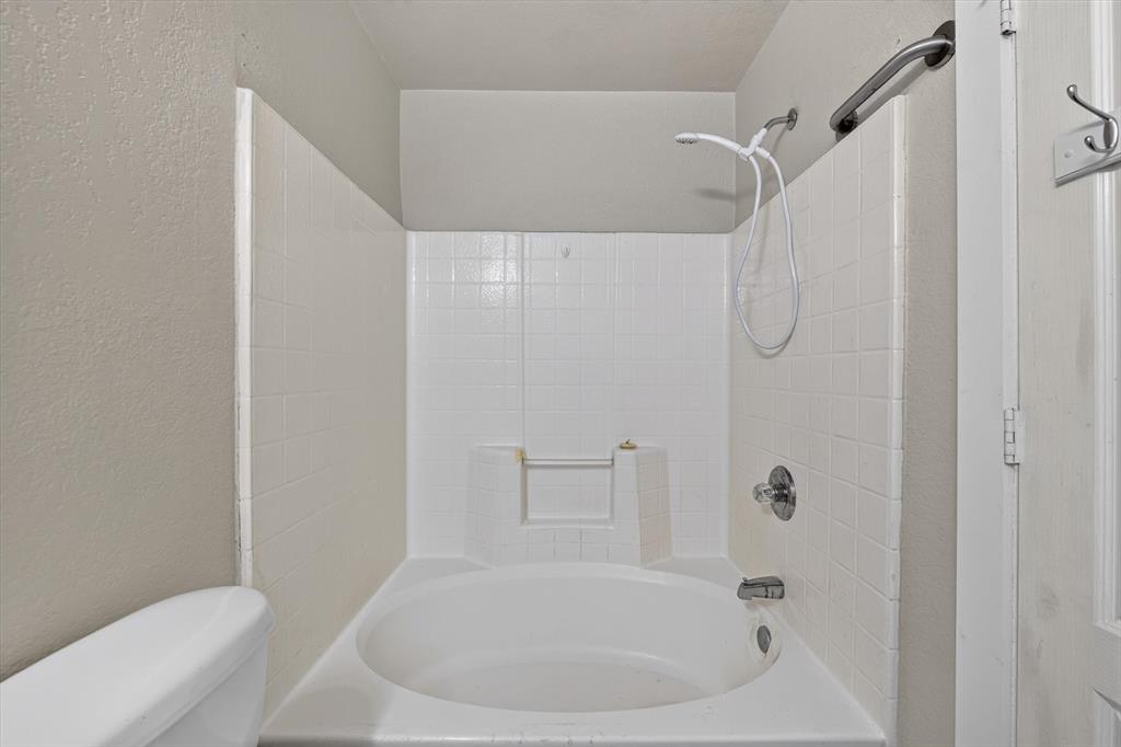 716 River Hill Lane Property Photo 31
