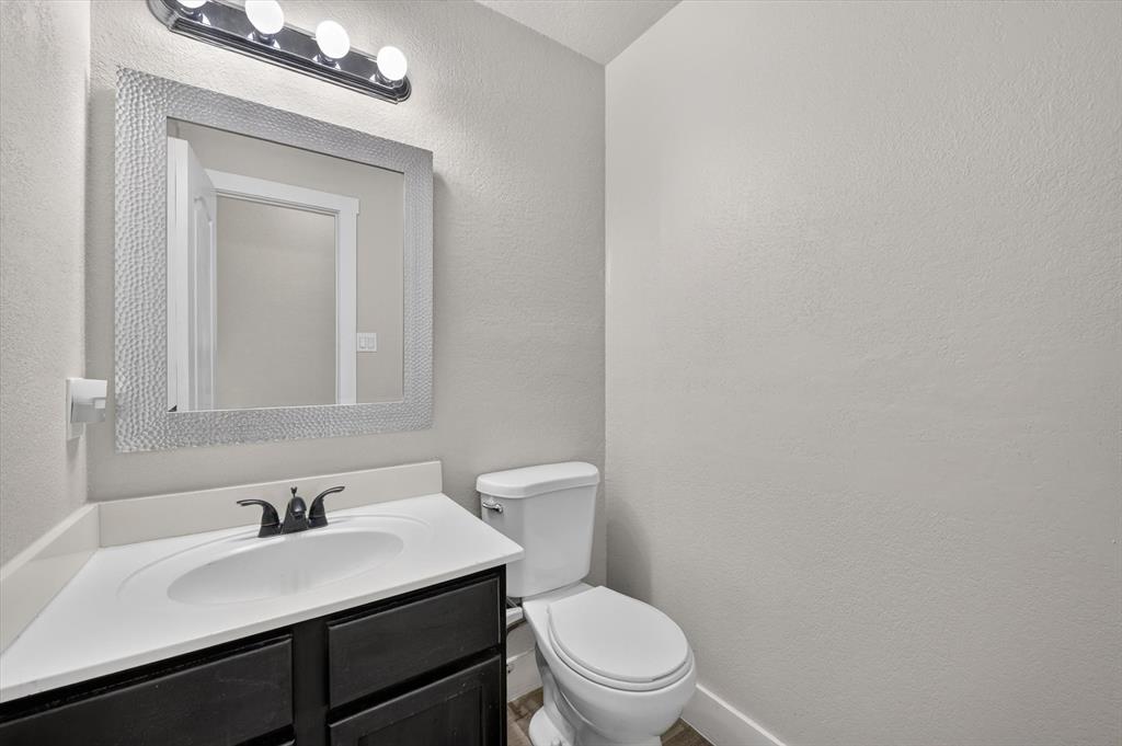 716 River Hill Lane Property Photo 32
