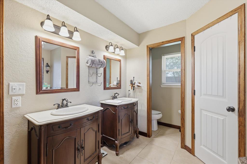 405 Lantern Ridge Property Photo 17